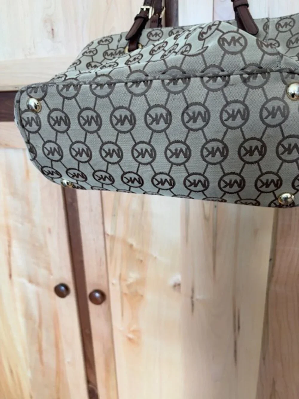 Michael Kors slip access hardware